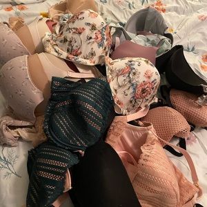 20 Victoria’s Secret Bra’s 36DD